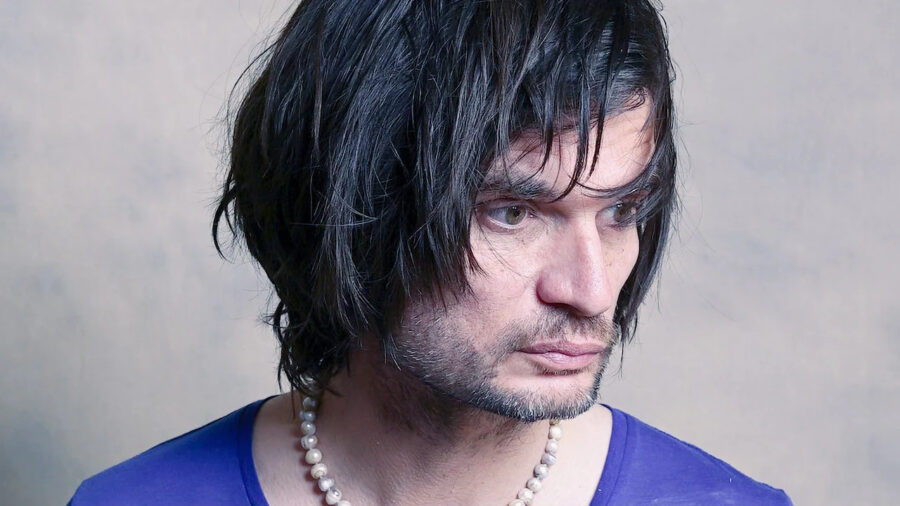 Jonny Greenwood (por Jakub Blackman)